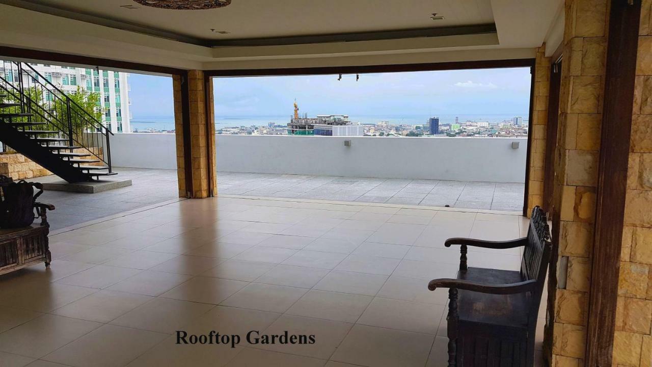 Avalon Condominium Cebu Buitenkant foto